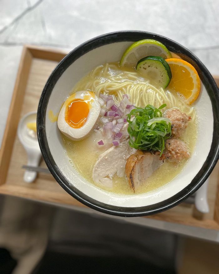 懸日ラーメン