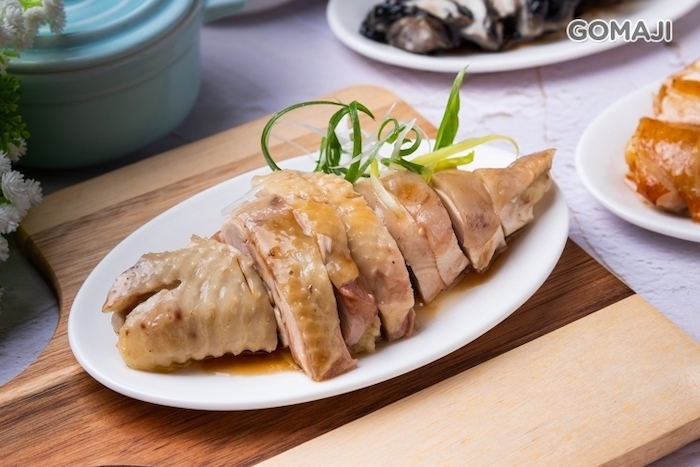 謙謙 吃雞配飯