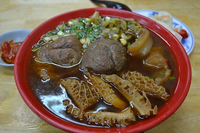 康董一品牛肉拉麵