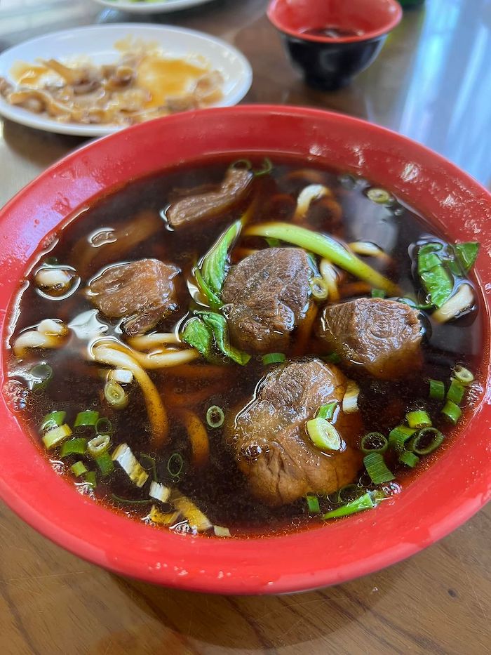 康董一品牛肉拉麵