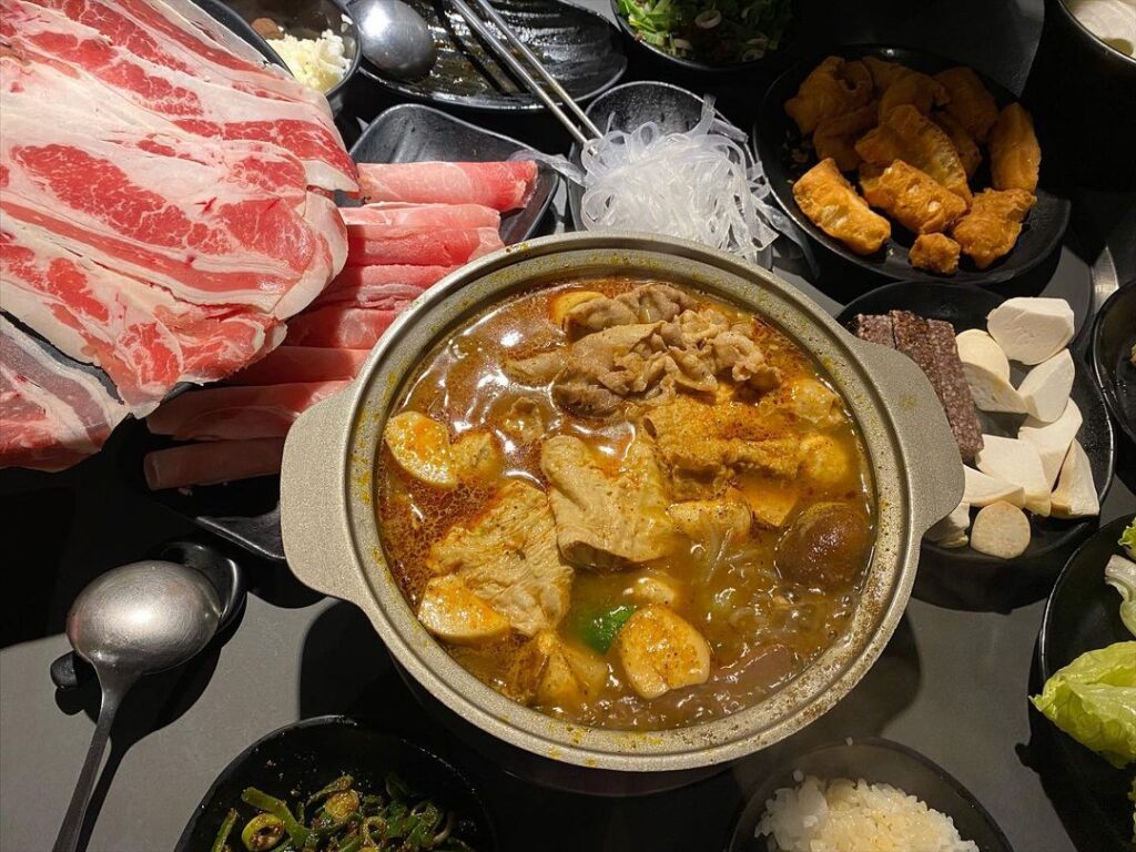 饕公麻辣燙