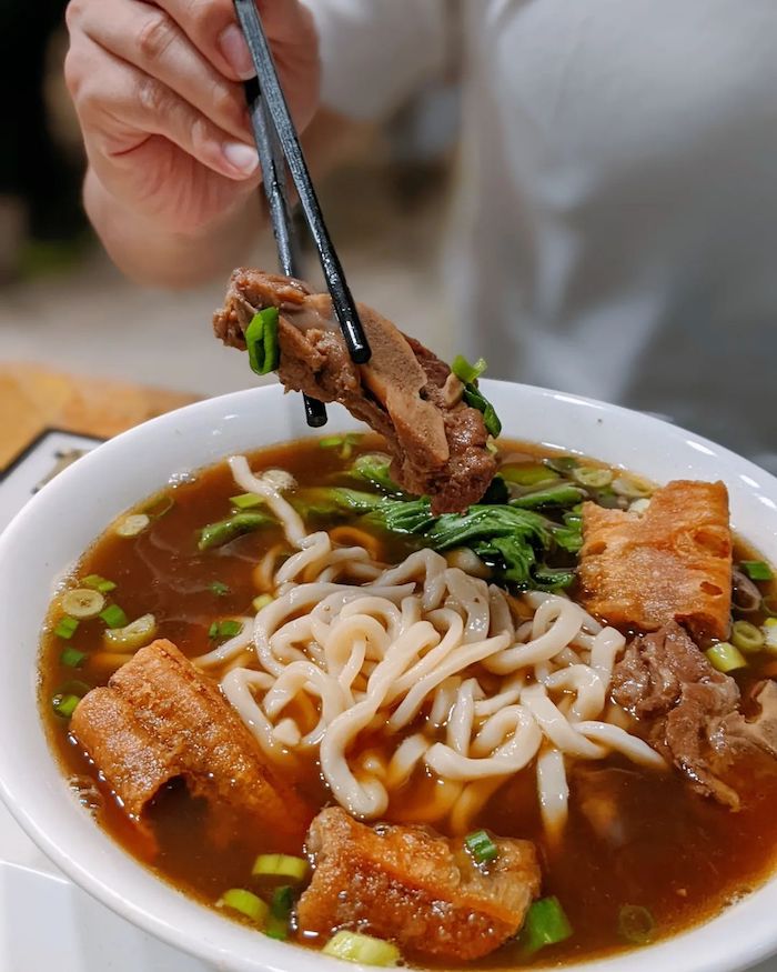 黑狗食堂