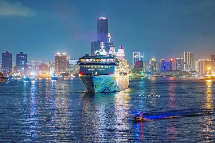 高雄港