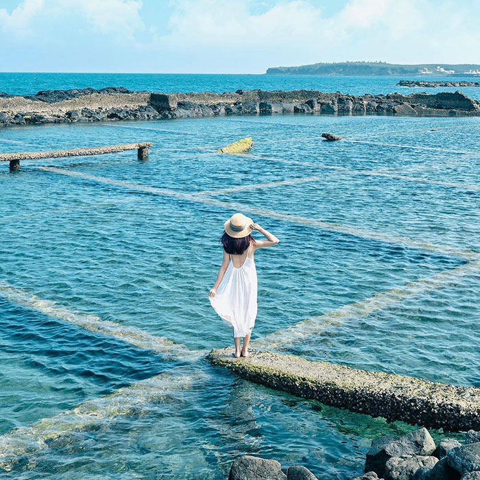 池西岩瀑