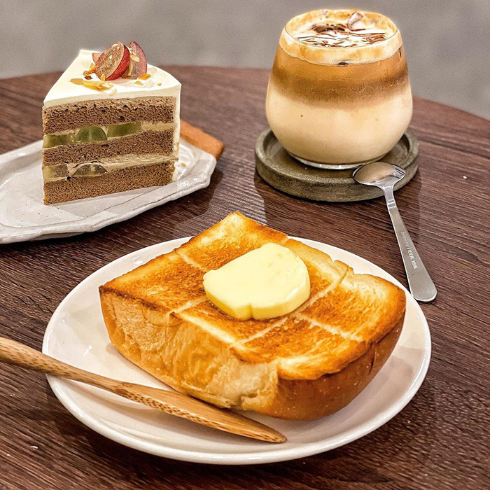 那裡的咖啡店 The Place
