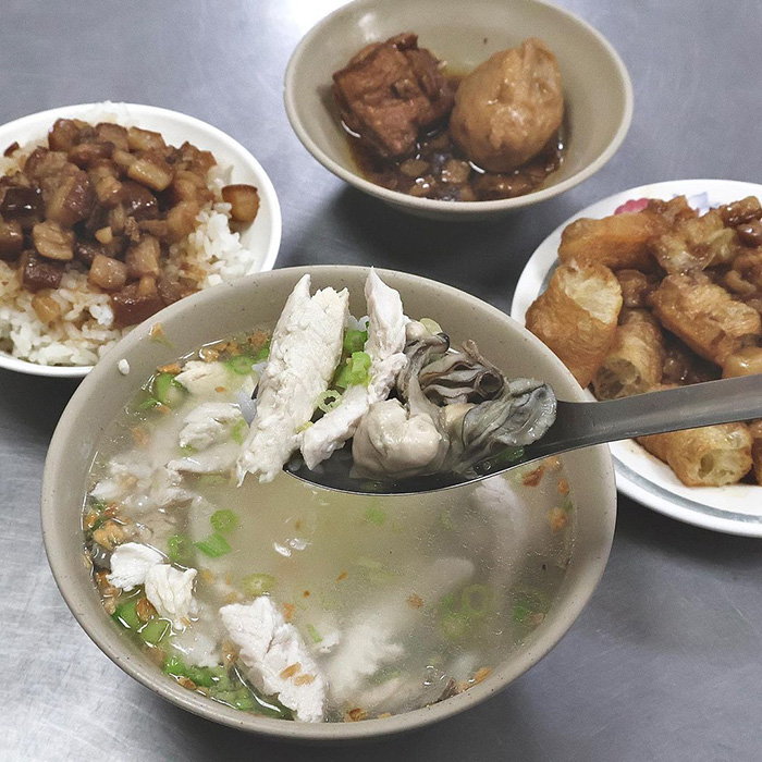無名大勇街鹹粥