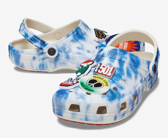 LEVIS x Crocs