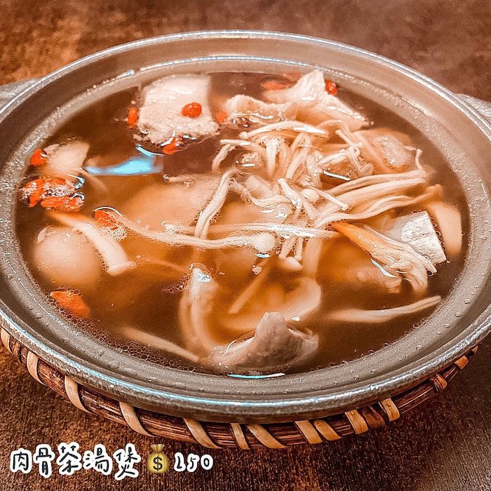 萬得富爸爸肉骨茶王中王