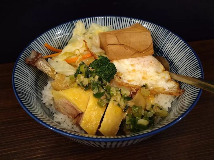 金名號雞肉飯