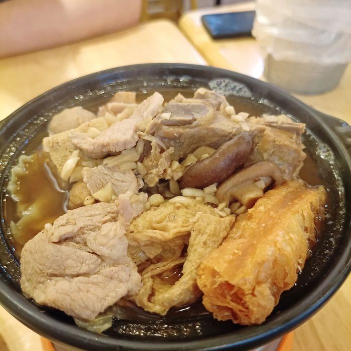 拿督肉骨茶