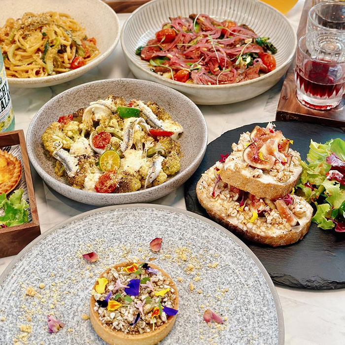 Cosmic Bistro 小宇宙餐酒館