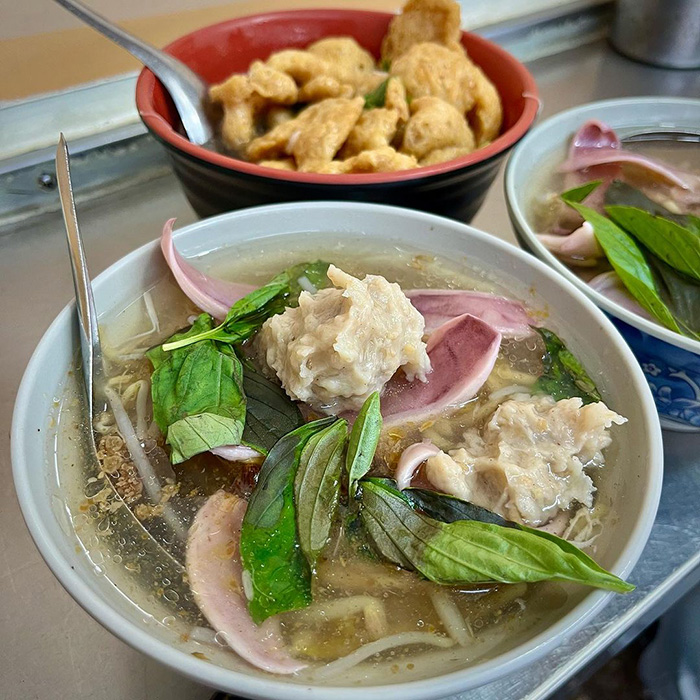 雙連企鵝文肉羹店