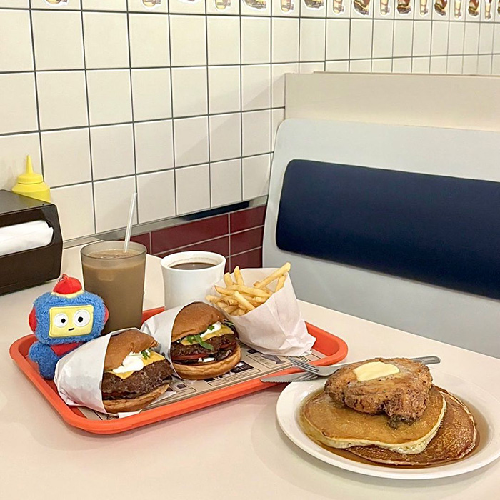 Everywhere burger club 漢堡俱樂部