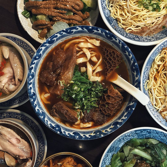 牛肉麵.雞湯
