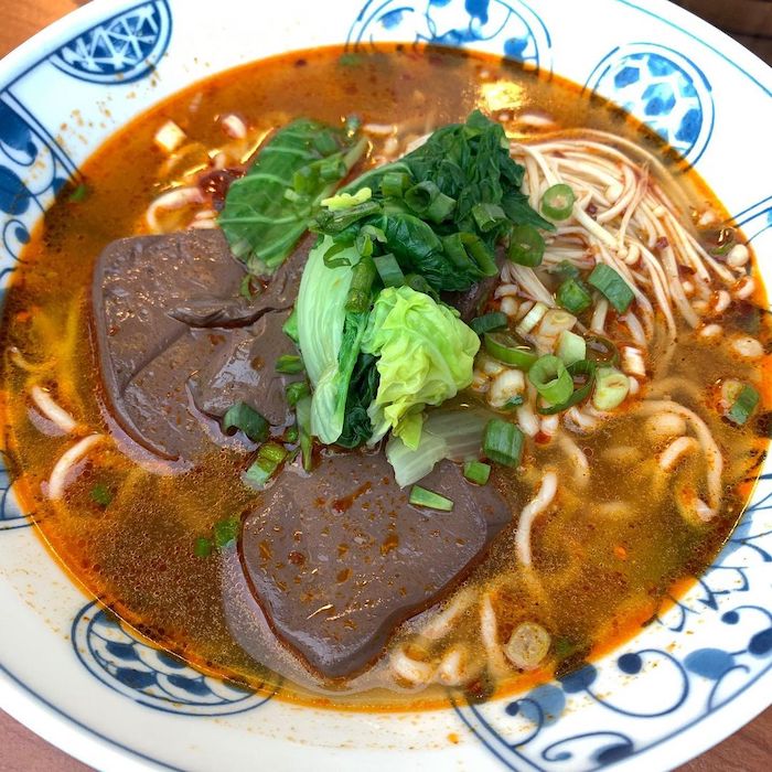 吃溜麵館