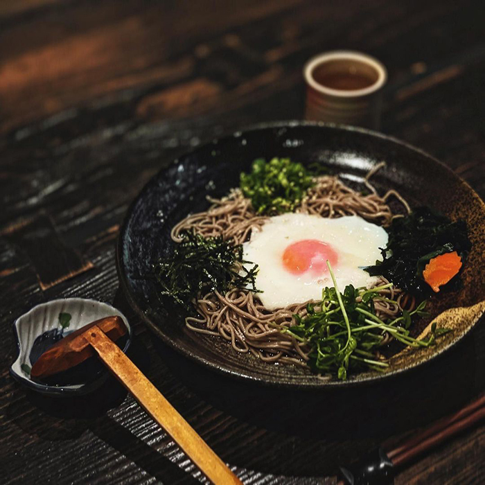 二月半そば 蕎麦麺
