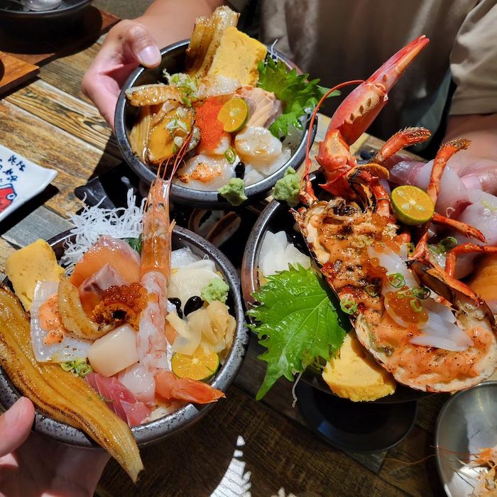 浮誇海鮮丼飯專門店