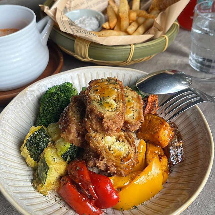 叁食山 lab33 Restaurant & Bar
