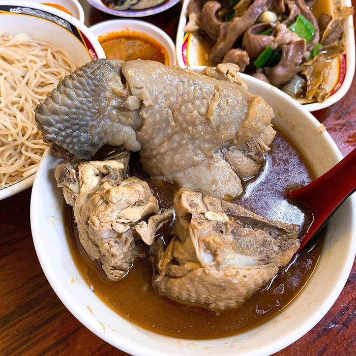 環記麻油雞
