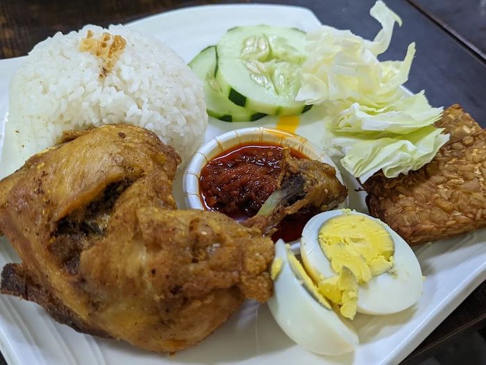 Royal Resto/indonesian Halal Food