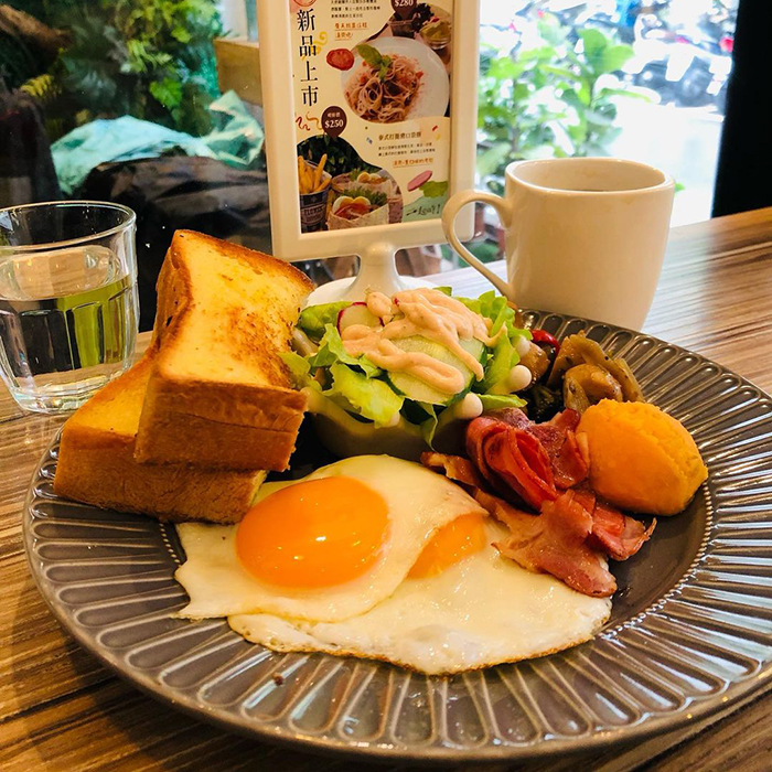 一起吃 eat Together