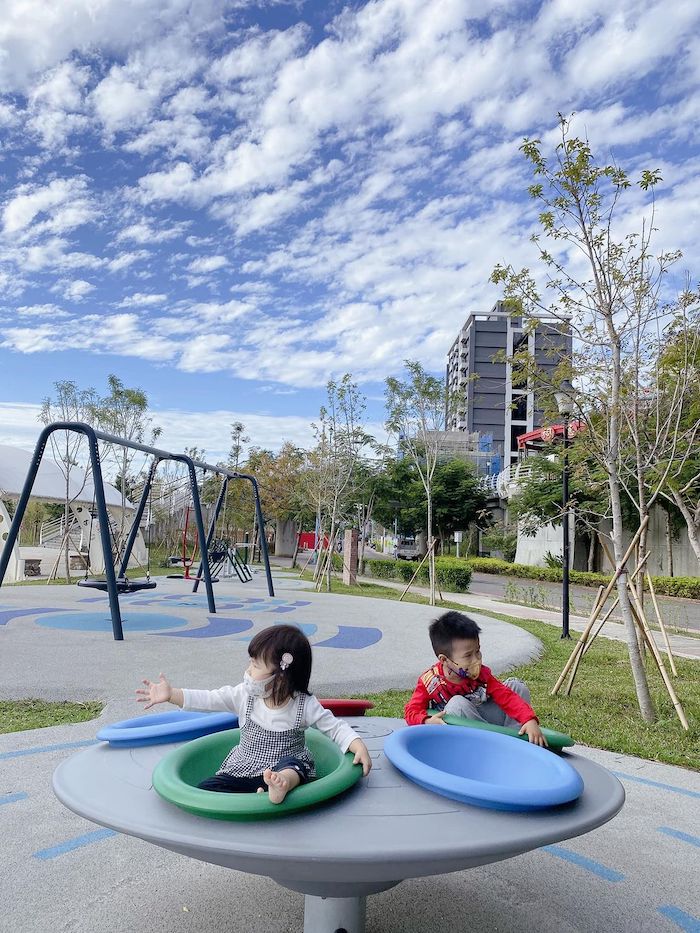芎林公四水霧公園