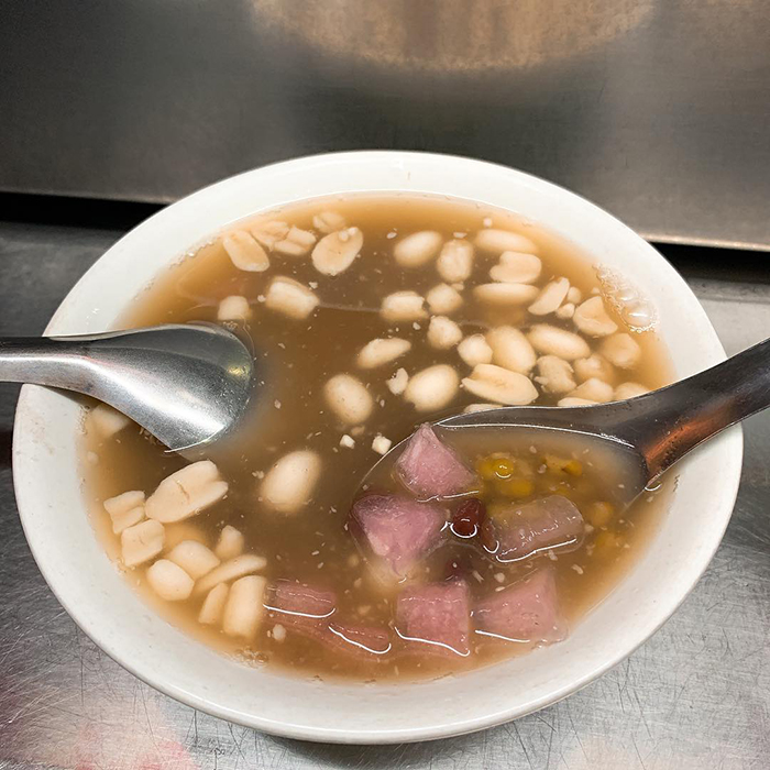 寶桑路蓮玉湯圓