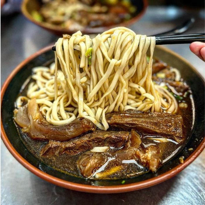 北投粟家牛肉麵