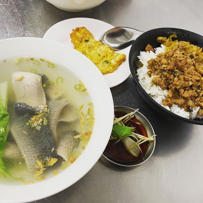 吉軒鮮魚湯