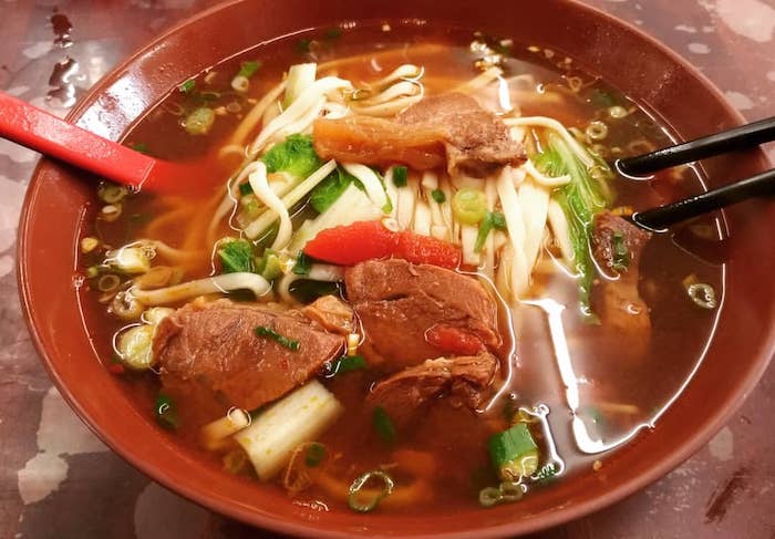 吃香喝辣牛肉麵