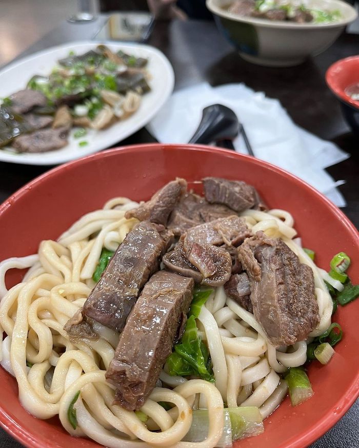 首饌 鳥松外省麵