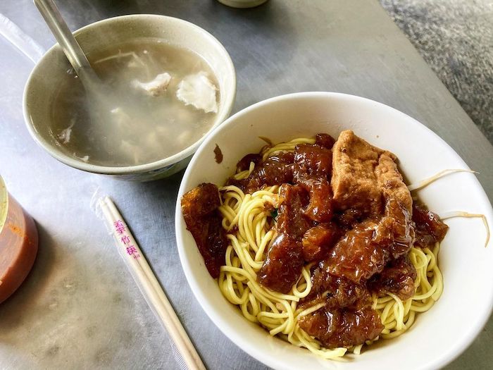 四塊厝爆皮麵