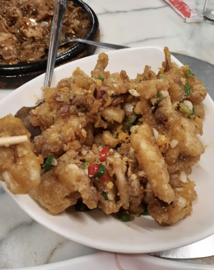站在高崗上休閒餐廳