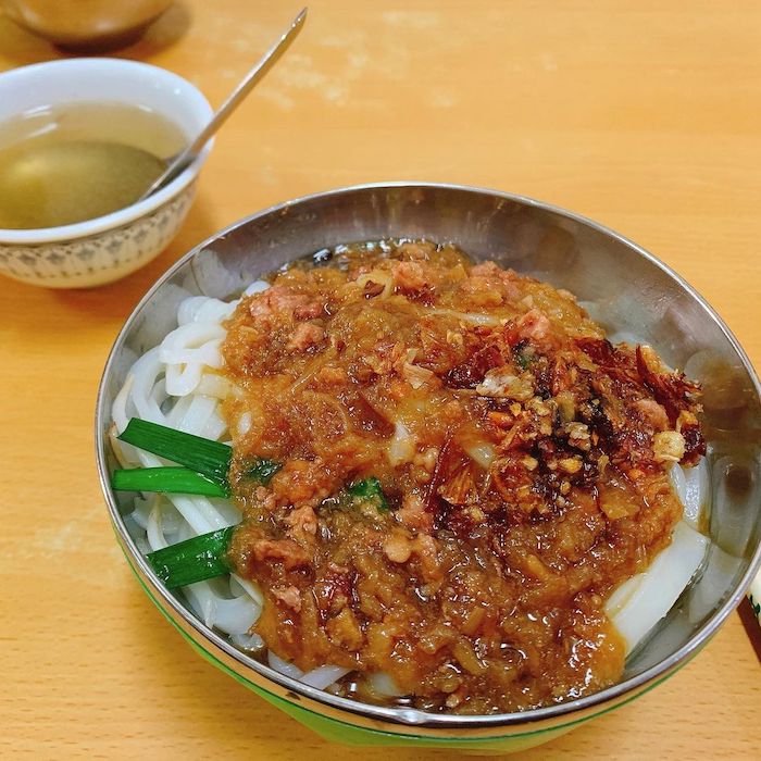 兩姐妹米苔目麵店