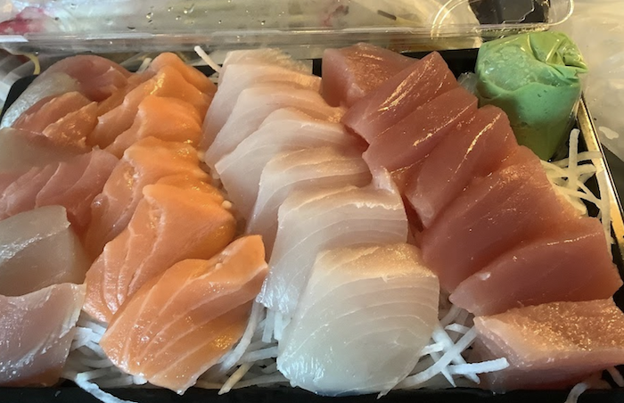 長濱暉哥生魚片