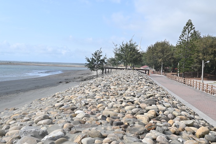 三條崙海水浴場親水公園