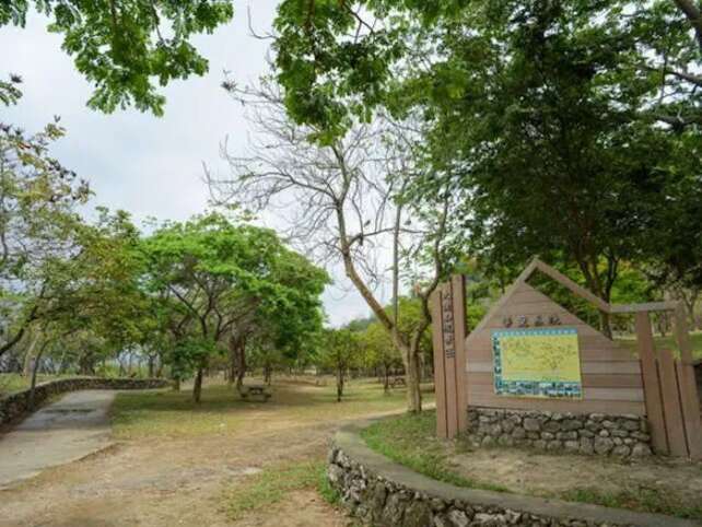 高雄燕巢景點特搜|10大神秘泥火山打卡秘境推薦 - GOMAJI夠麻吉
