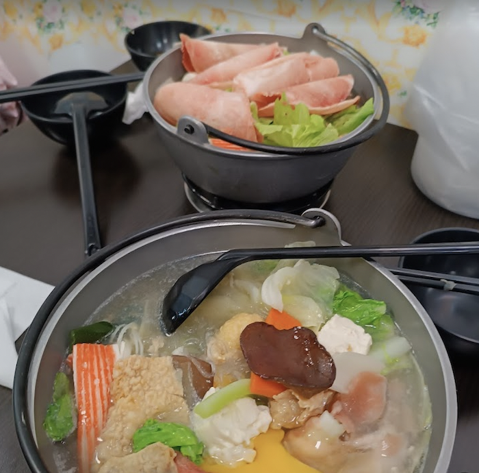 珍品小火鍋