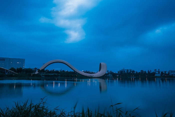 迎曦湖
